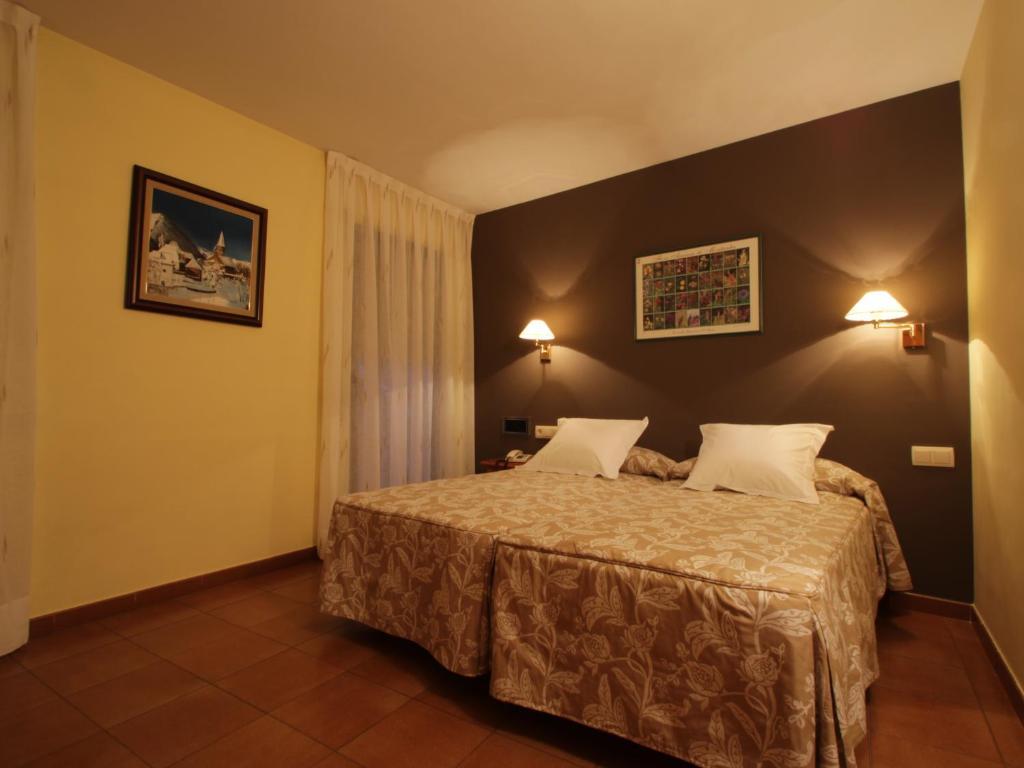 Hotel Ostau D'Oc Vielha Habitación foto